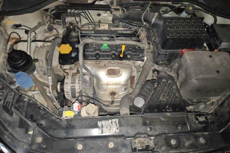 Used Roewe 350 2015 1.5L Automatic Luxury Sunroof Edition Engine Bay