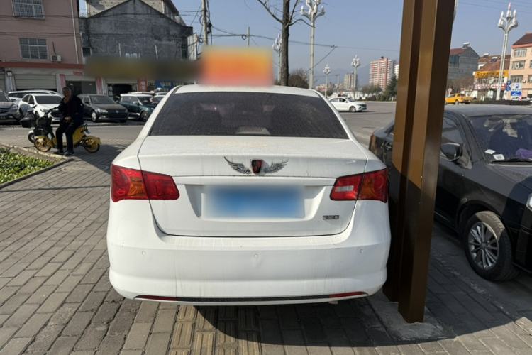 Used Roewe 350 2015 1.5L Manual Luxury Sunroof Edition Exterior 1
