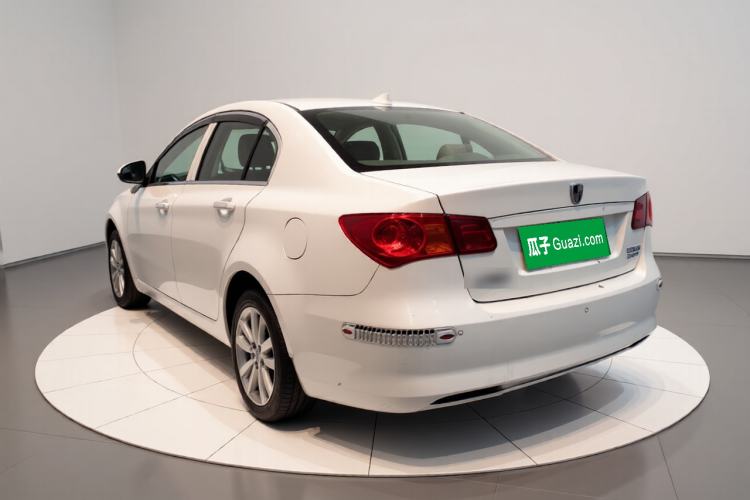 Used Roewe 350 2015 1.5L Manual Luxury Sunroof Edition Exterior 2