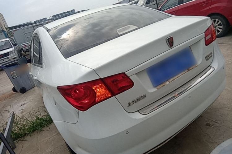 Used Roewe 350 2015 1.5L Automatic Luxury Sunroof Edition Exterior 2