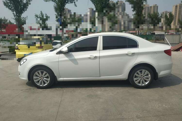 Used Roewe 350 2015 1.5L Manual Luxury Sunroof Edition Exterior 3