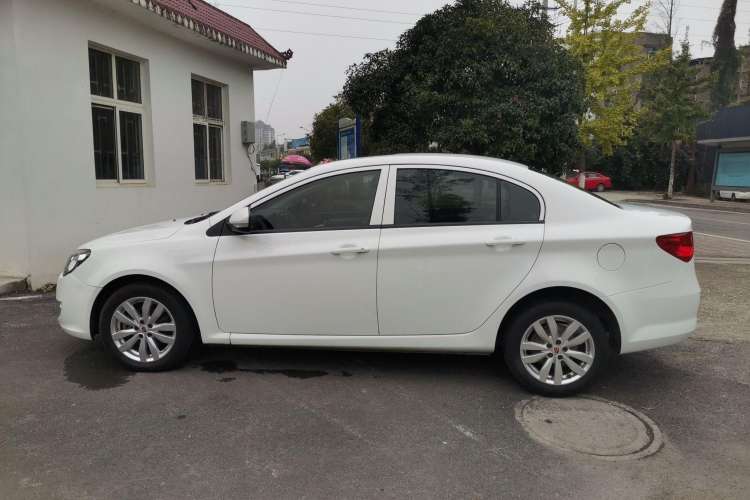 Used Roewe 350 2015 1.5L Manual Luxury Sunroof Edition Exterior 5