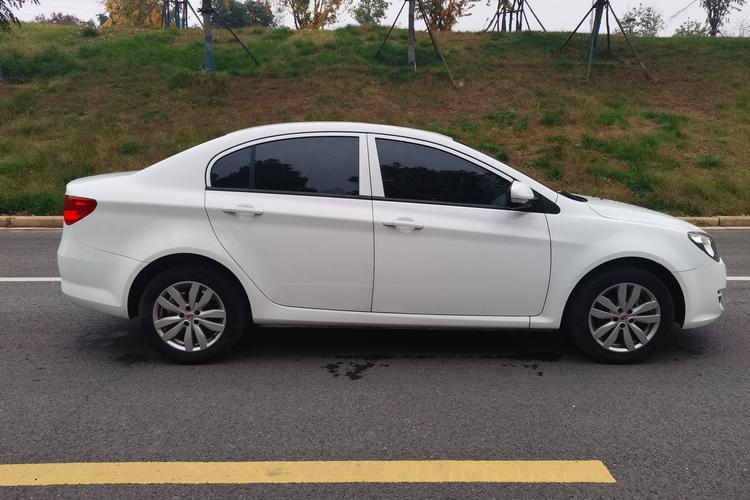 Used Roewe 350 2015 1.5L Automatic Luxury Sunroof Edition Exterior 5