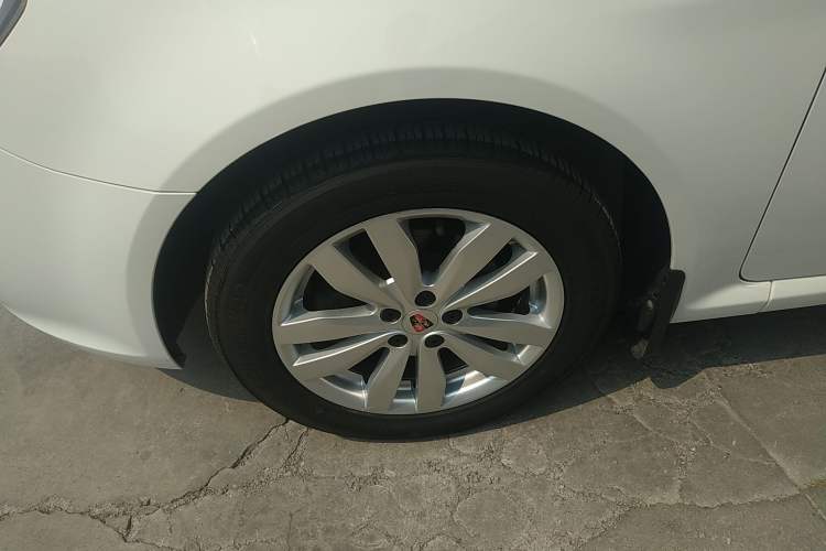Used Roewe 350 2015 1.5L Manual Luxury Sunroof Edition Exterior 7