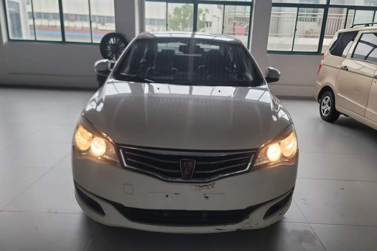 Used Roewe 350 2015 1.5L Automatic Luxury Sunroof Edition Front