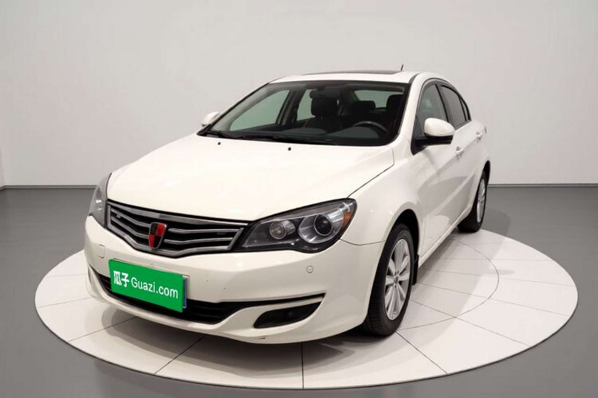 Used Roewe 350 2015 1.5L Manual Luxury Sunroof Edition Front Left 45 Deg