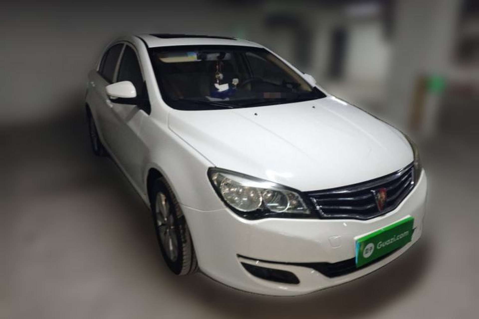 Used Roewe 350 2015 1.5L Automatic Luxury Sunroof Edition Front Right 45 Deg
