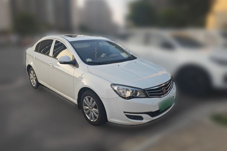 Used Roewe 350 2015 1.5L Manual Luxury Sunroof Edition Front Right 45 Deg