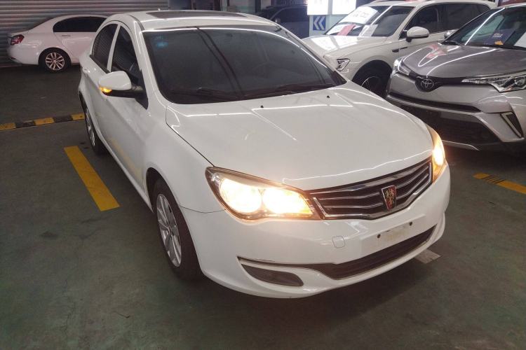 Used Roewe 350 2015 1.5L Automatic Luxury Sunroof Edition Front Right 45 Deg