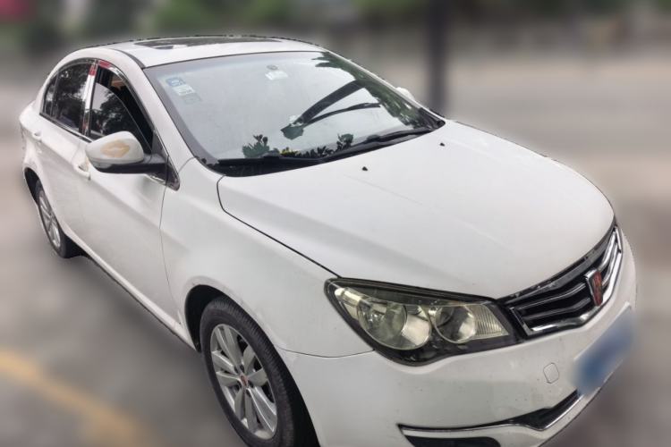 Used Roewe 350 2015 1.5L Manual Luxury Sunroof Edition Front Right 45 Deg