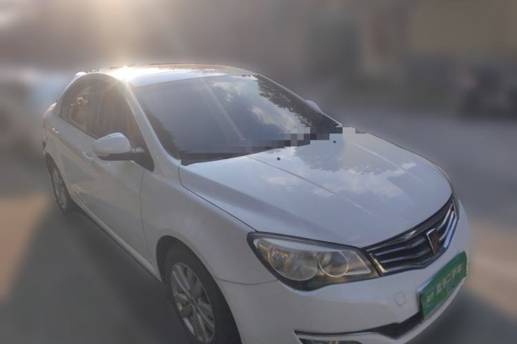 Used Roewe 350 2015 1.5L Automatic Luxury Edition Front Right 45 Deg