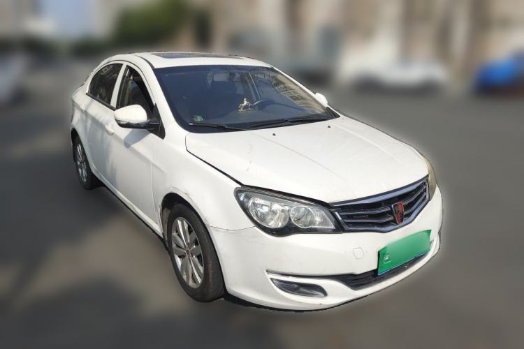 Used Roewe 350 2015 1.5L Automatic Luxury Sunroof Edition Front Right 45 Deg