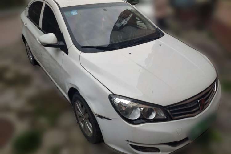 Used Roewe 350 2015 1.5L Automatic Luxury Sunroof Edition Front Right 45 Deg