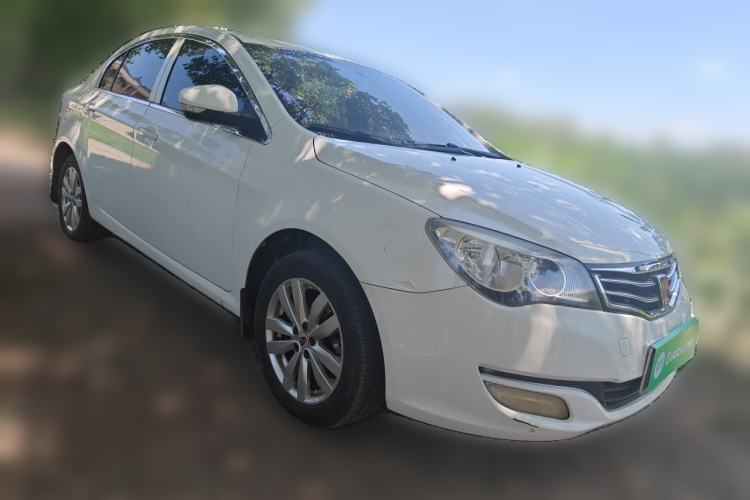 Used Roewe 350 2015 1.5L Manual Luxury Sunroof Edition Front Right 45 Deg