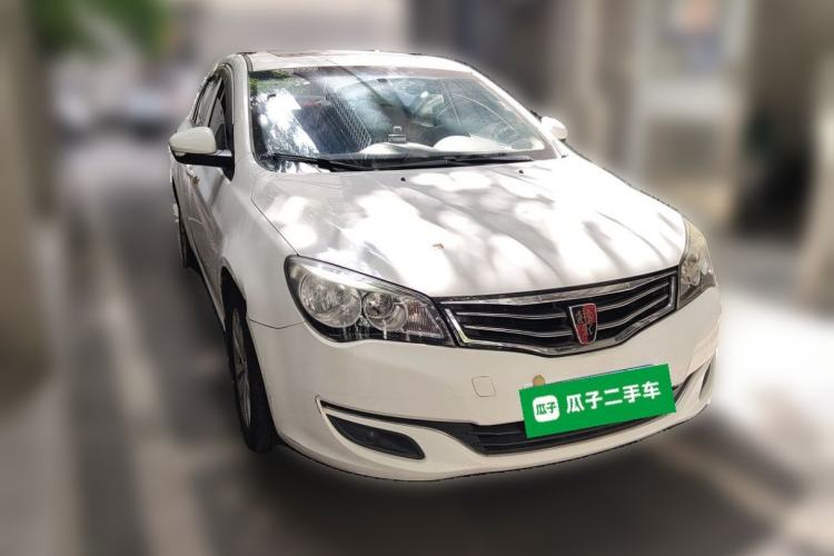 Used Roewe 350 2015 1.5L Automatic Luxury Sunroof Edition Front Right 45 Deg