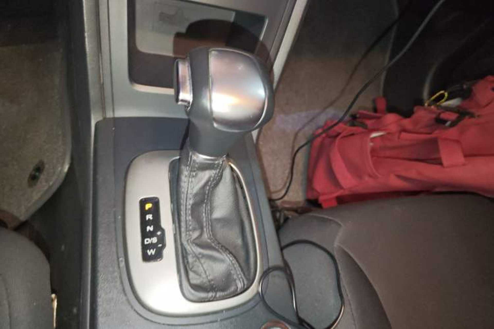 Used Roewe 350 2015 1.5L Automatic Luxury Sunroof Edition Gear Lever