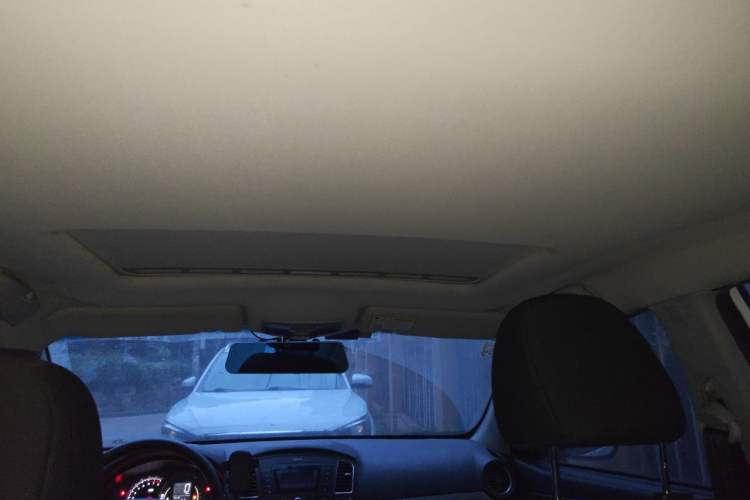 Used Roewe 350 2015 1.5L Manual Luxury Sunroof Edition Headliner