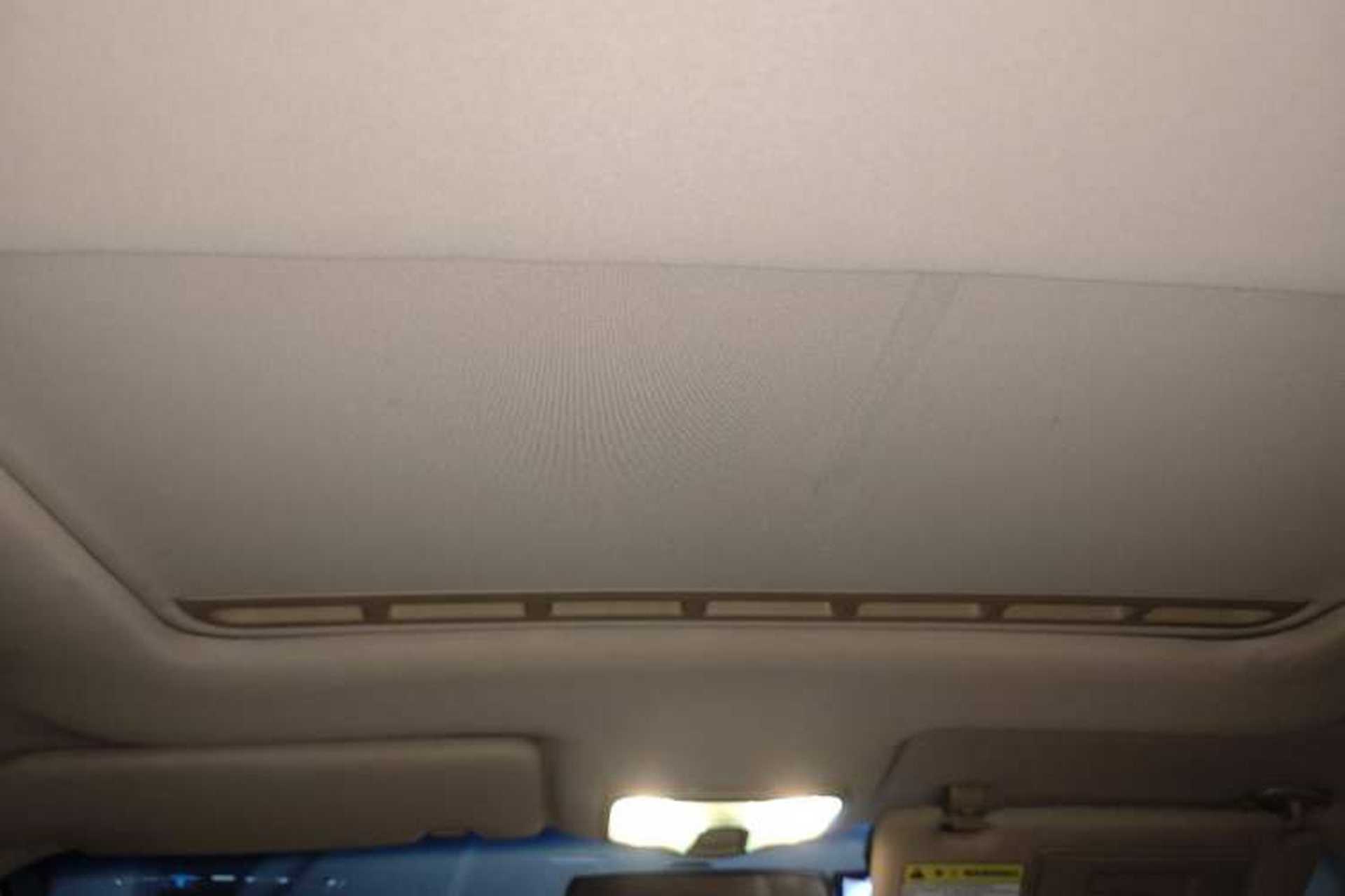 Used Roewe 350 2015 1.5L Automatic Luxury Sunroof Edition Headliner
