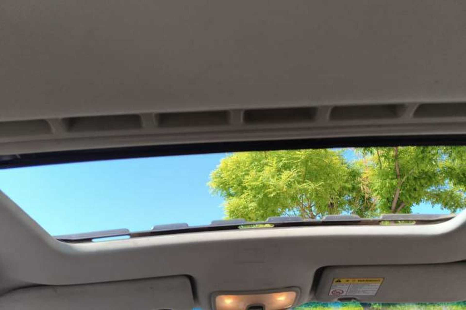 Used Roewe 350 2015 1.5L Manual Luxury Sunroof Edition Headliner