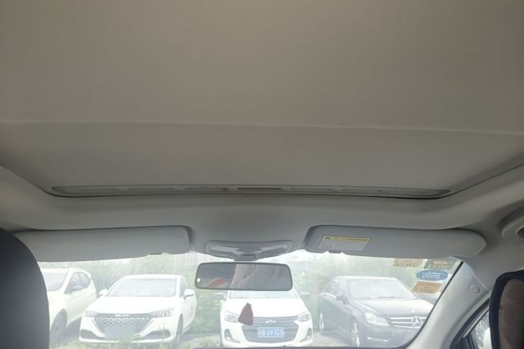 Used Roewe 350 2015 1.5L Manual Luxury Sunroof Edition Headliner