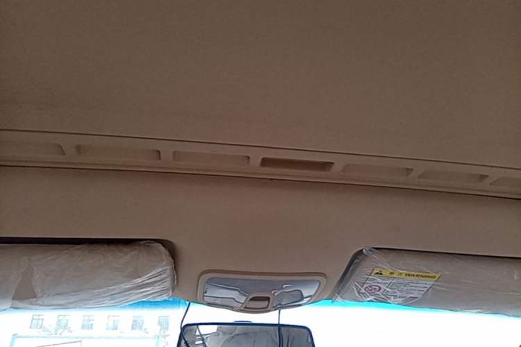 Used Roewe 350 2015 1.5L Automatic Luxury Sunroof Edition Headliner