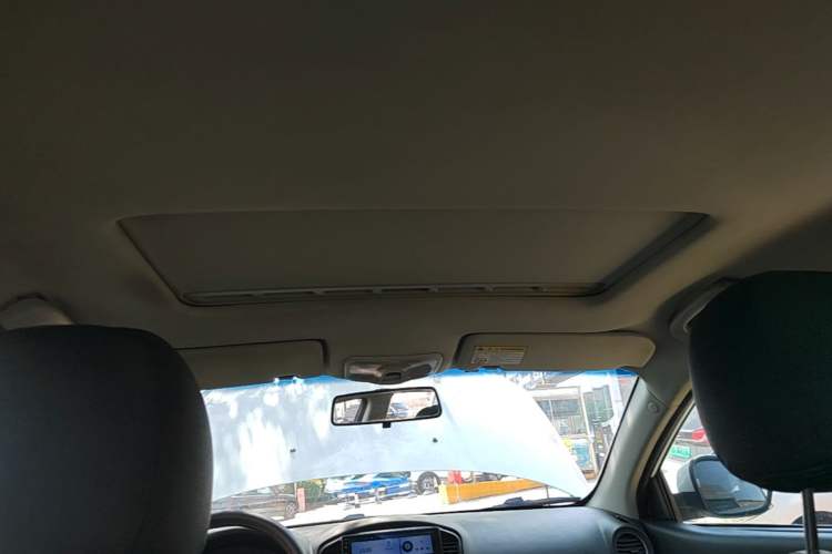 Used Roewe 350 2015 1.5L Manual Luxury Sunroof Edition Headliner