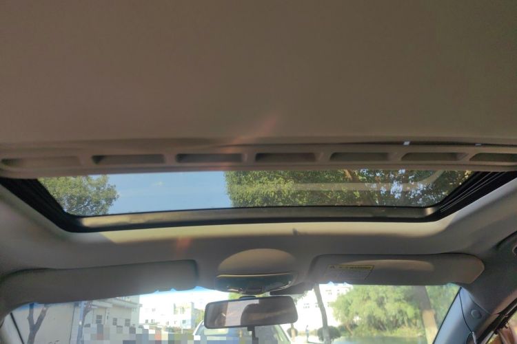 Used Roewe 350 2015 1.5L Automatic Luxury Edition Headliner