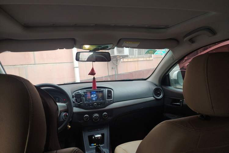 Used Roewe 350 2015 1.5L Automatic Luxury Sunroof Edition Headliner