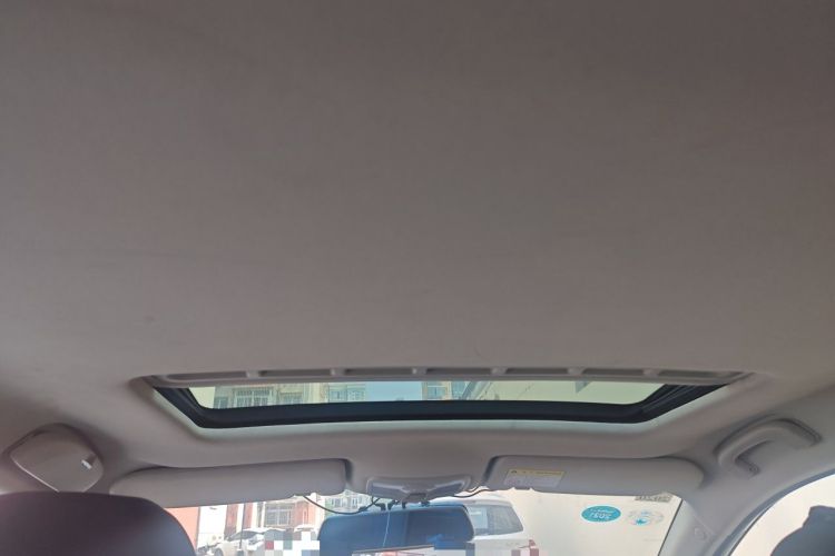 Used Roewe 350 2015 1.5L Manual Luxury Sunroof Edition Headliner