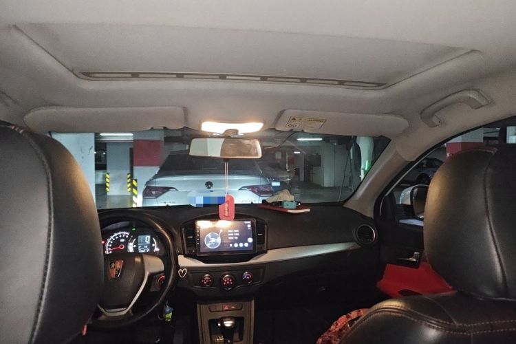 Used Roewe 350 2015 1.5L Automatic Luxury Sunroof Edition Headliner