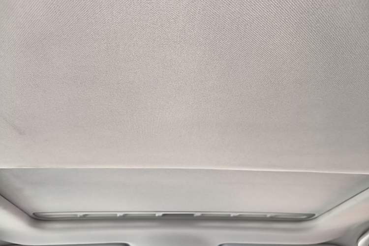 Used Roewe 350 2015 1.5L Automatic Luxury Sunroof Edition Headliner