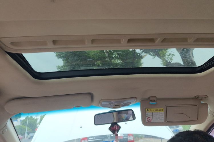 Used Roewe 350 2015 1.5L Manual Luxury Sunroof Edition Headliner