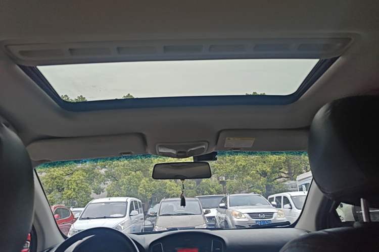 Used Roewe 350 2015 1.5L Manual Luxury Sunroof Edition Headliner