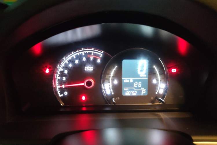 Used Roewe 350 2015 1.5L Automatic Luxury Sunroof Edition Instrument Cluster