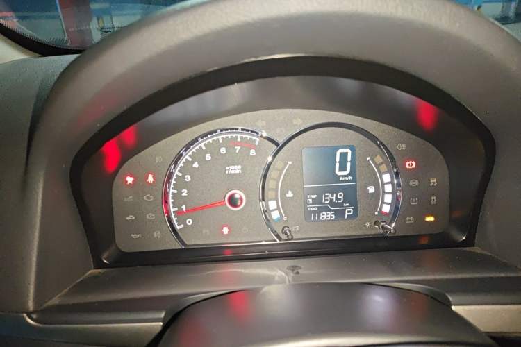 Used Roewe 350 2015 1.5L Automatic Luxury Sunroof Edition Instrument Cluster
