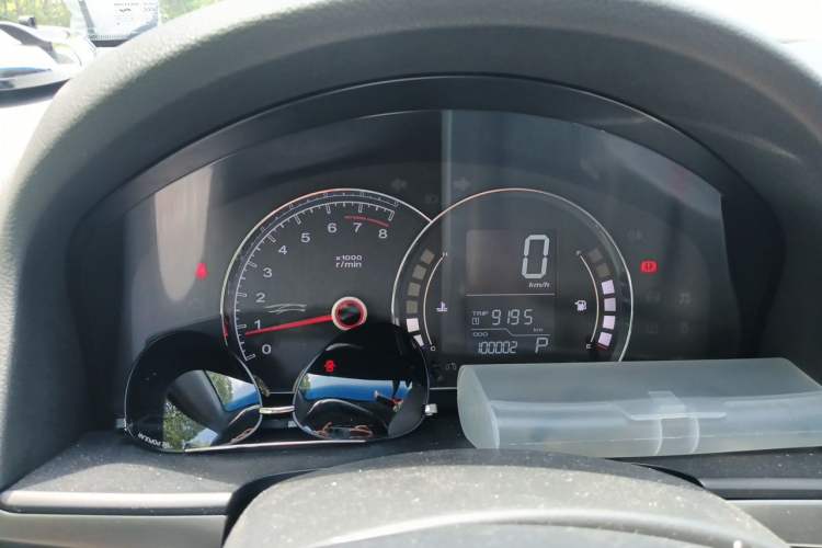 Used Roewe 350 2015 1.5L Automatic Luxury Sunroof Edition Instrument Cluster