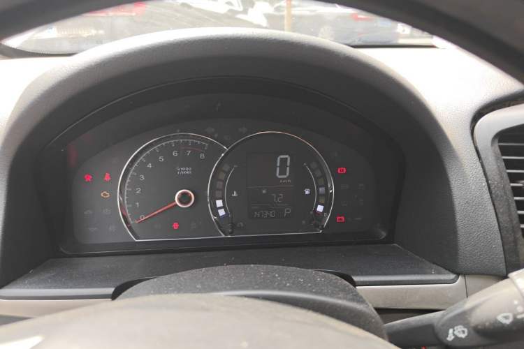 Used Roewe 350 2015 1.5L Automatic Luxury Sunroof Edition Instrument Cluster