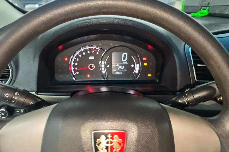Used Roewe 350 2015 1.5L Manual Luxury Sunroof Edition Instrument Cluster