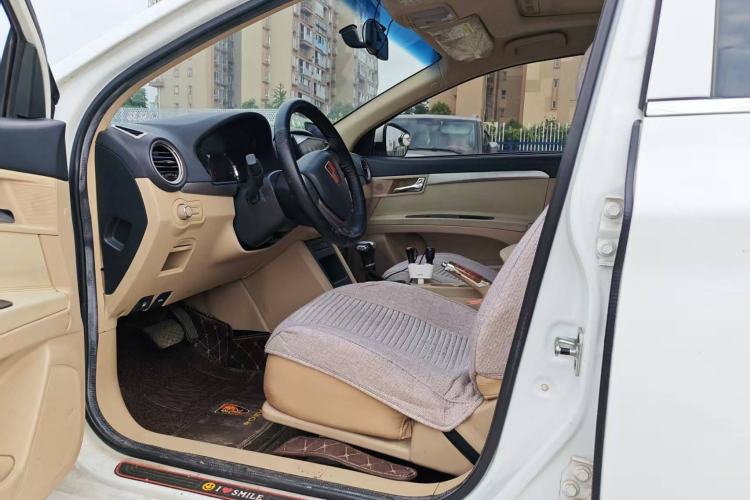 Used Roewe 350 2015 1.5L Automatic Luxury Sunroof Edition Interior 1