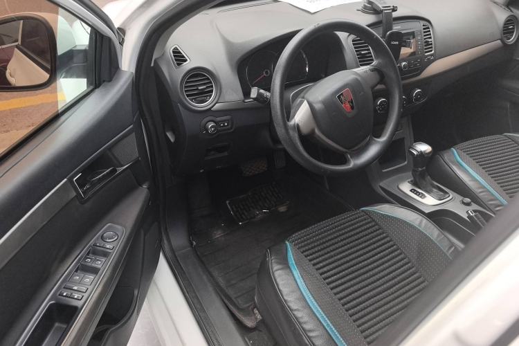 Used Roewe 350 2015 1.5L Automatic Luxury Sunroof Edition Interior 2