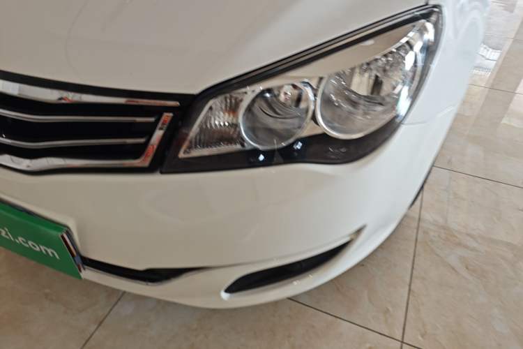 Used Roewe 350 2015 1.5L Automatic Luxury Sunroof Edition Left Front Headlight