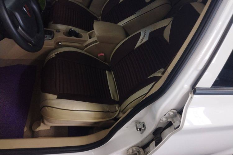 Used Roewe 350 2015 1.5L Automatic Luxury Sunroof Edition Left Front Seat