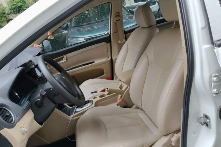 Used Roewe 350 2015 1.5L Automatic Luxury Sunroof Edition Left Front Seat