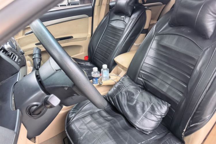 Used Roewe 350 2015 1.5L Manual Luxury Sunroof Edition Left Front Seat
