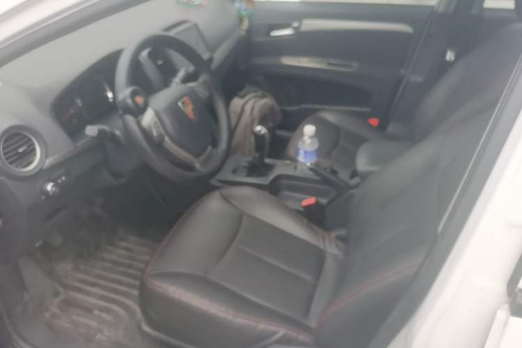 Used Roewe 350 2015 1.5L Manual Luxury Sunroof Edition Left Front Seat