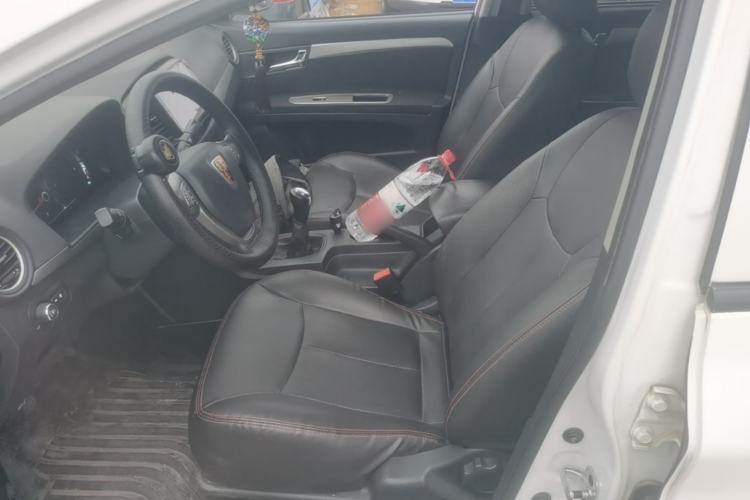 Used Roewe 350 2015 1.5L Manual Luxury Sunroof Edition Left Front Seat