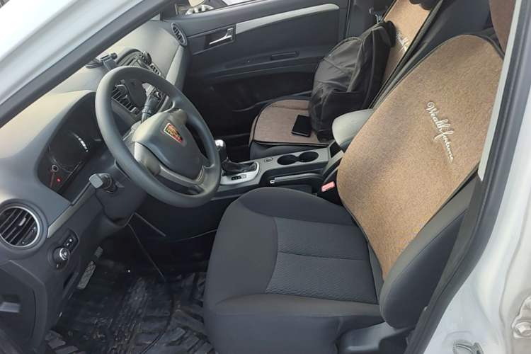 Used Roewe 350 2015 1.5L Automatic Luxury Sunroof Edition Left Front Seat