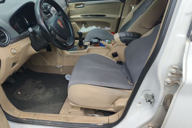 Used Roewe 350 2015 1.5L Manual Luxury Sunroof Edition Left Front Seat