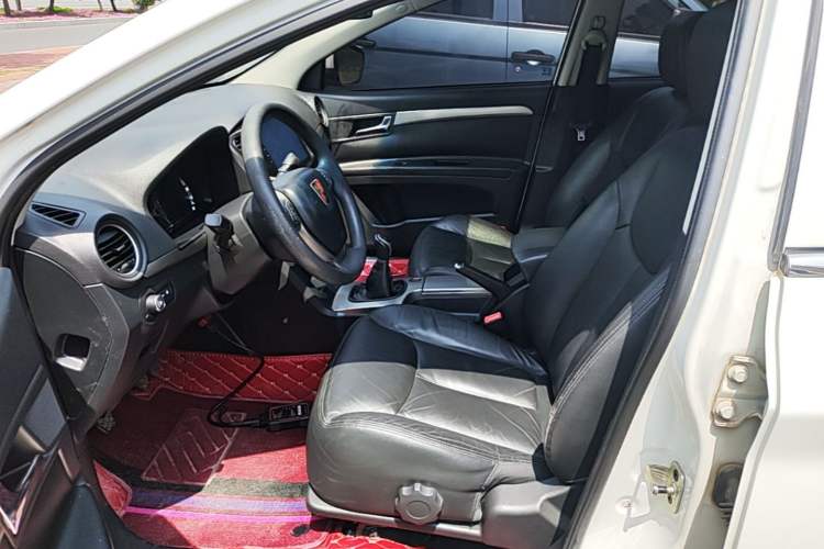 Used Roewe 350 2015 1.5L Manual Luxury Sunroof Edition Left Front Seat