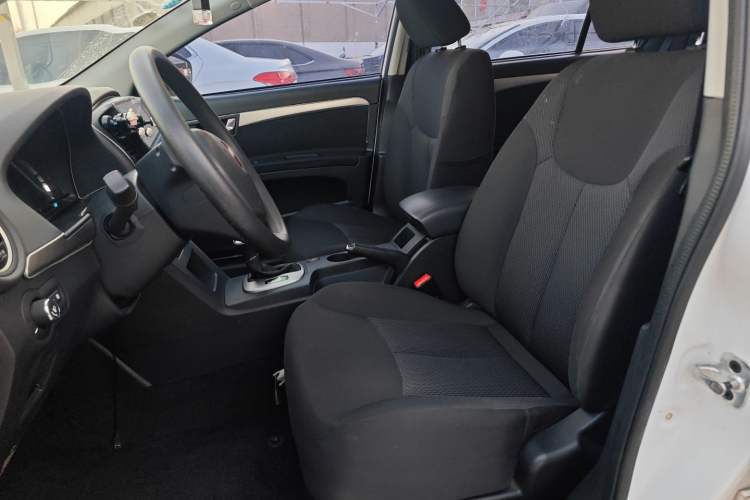 Used Roewe 350 2015 1.5L Automatic Luxury Sunroof Edition Left Front Seat